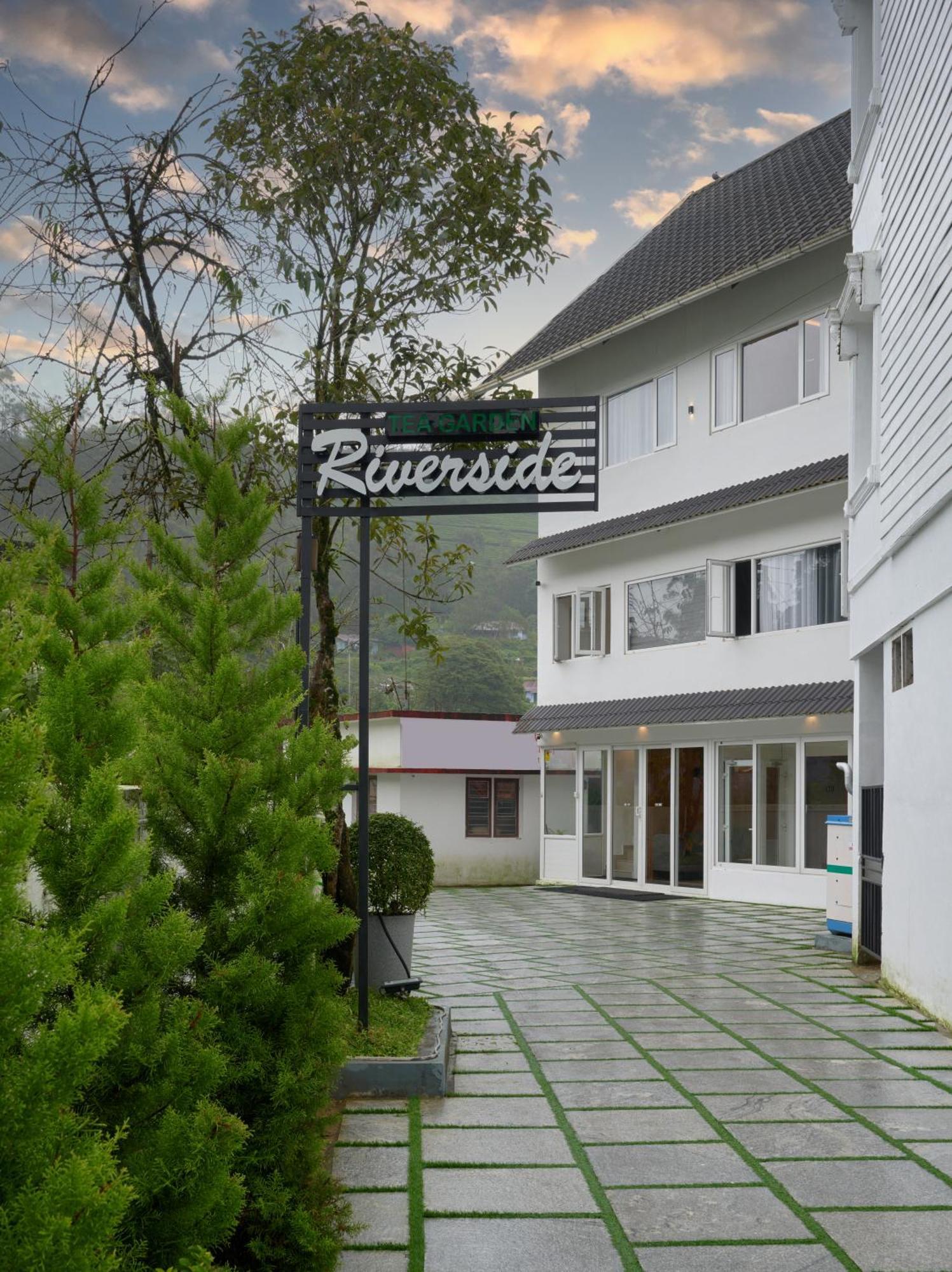 Tea Garden Riverside Hotel Munnar Exterior photo